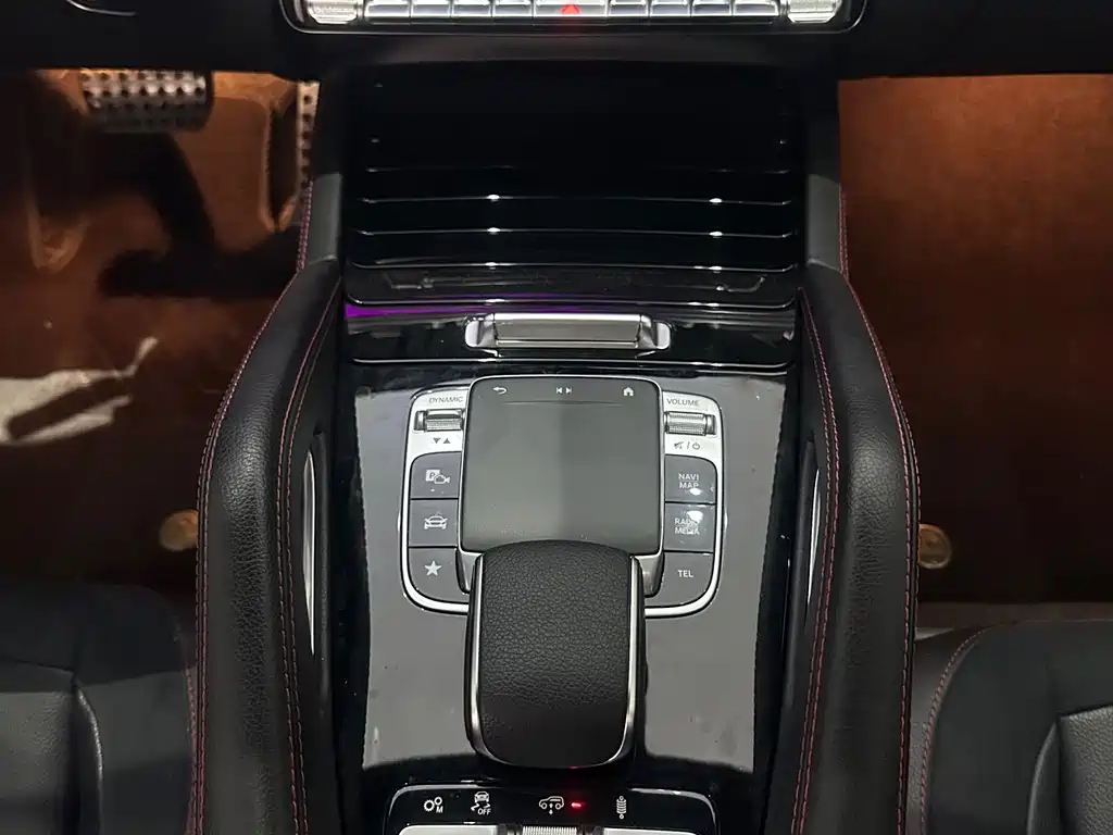 Mercedes-Benz GLE AMG — миниатюра 9