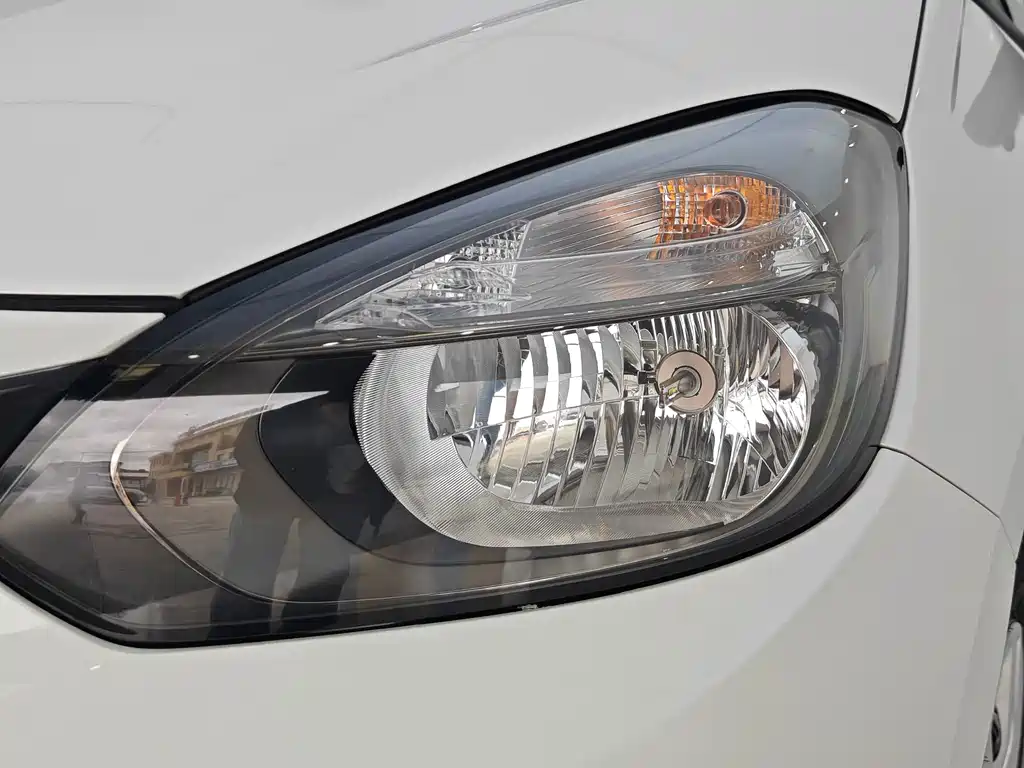 Honda Fit — миниатюра 11