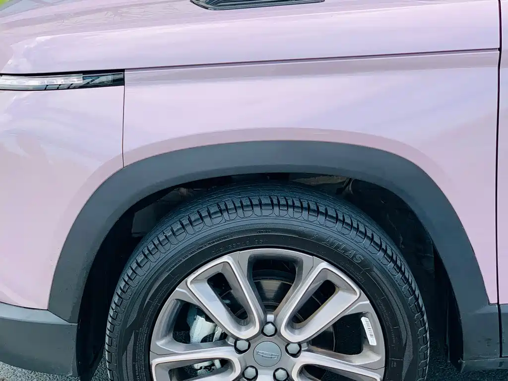 Geely Icon 2025 1.5TD