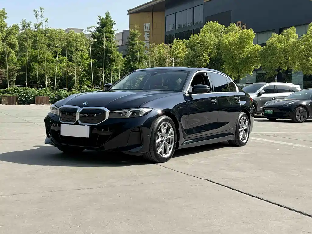 BMW i3 2022