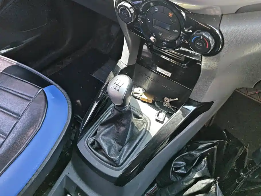 Ford Ecosport — миниатюра 16