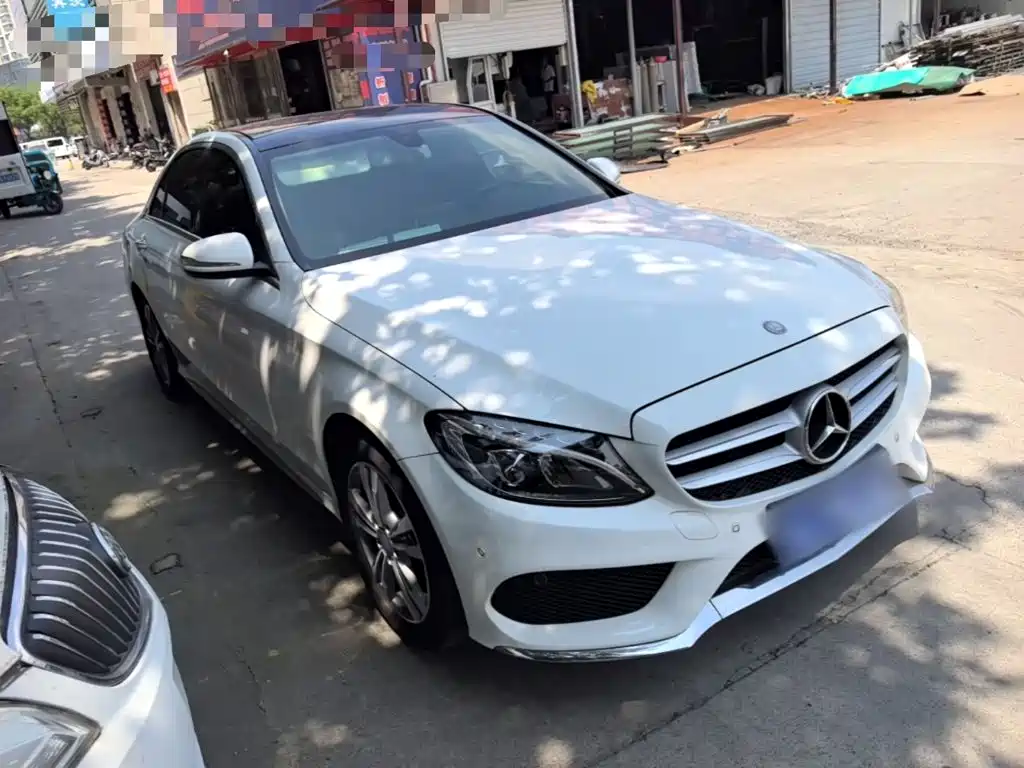 Mercedes-Benz C-Class — миниатюра 4