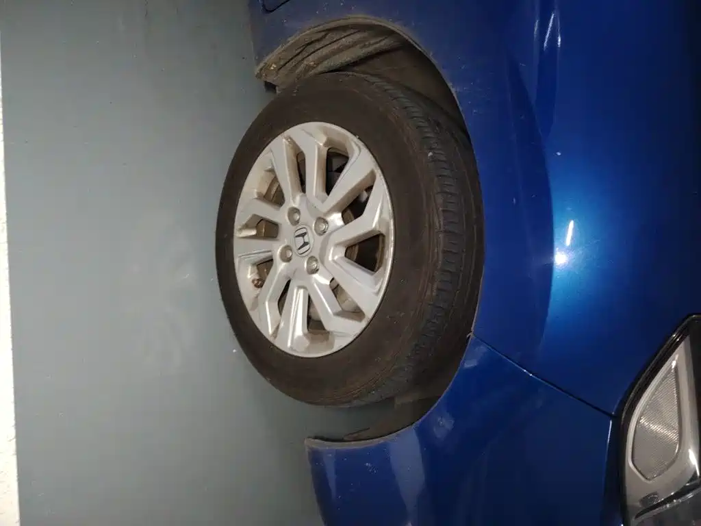Honda Fit — миниатюра 8