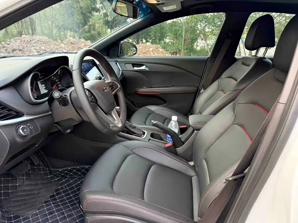 Chevrolet Monza — миниатюра 4