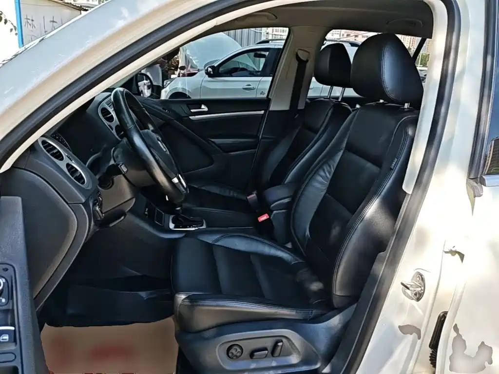 Volkswagen Tiguan — миниатюра 15