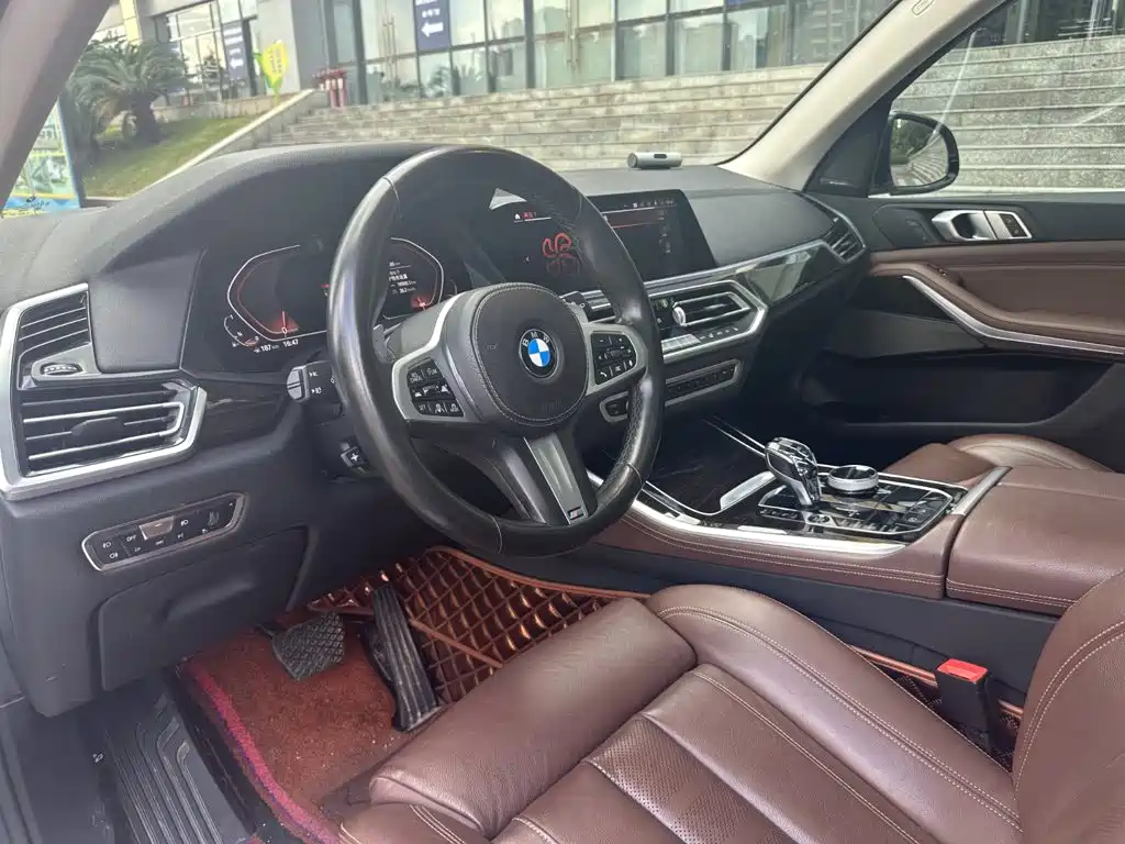 BMW X5 (Import) — миниатюра 10