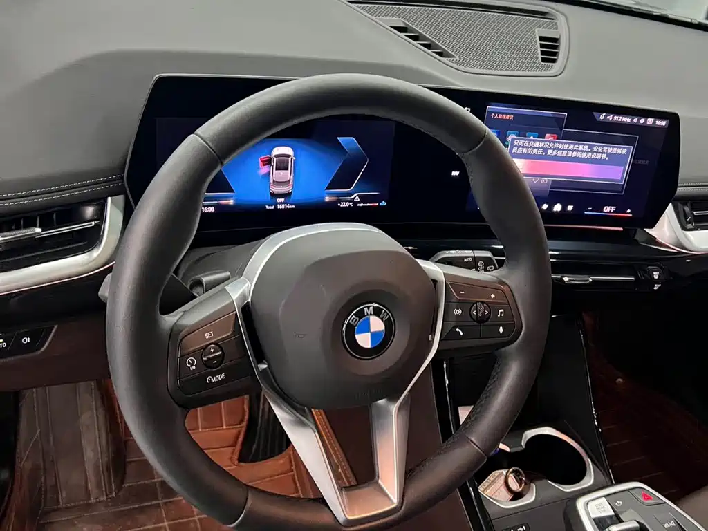 BMW X1 — миниатюра 12