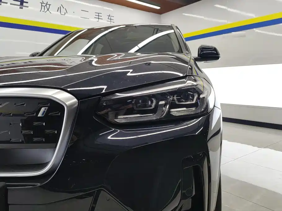 BMW iX3 — миниатюра 5
