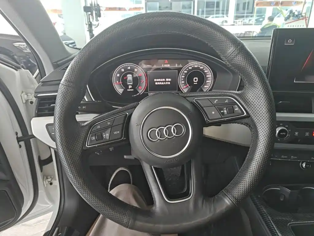 Audi A4L — миниатюра 11