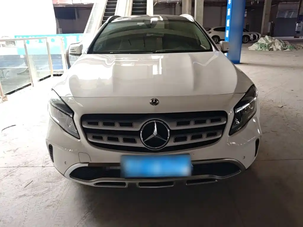 Mercedes-Benz GLA — миниатюра 3