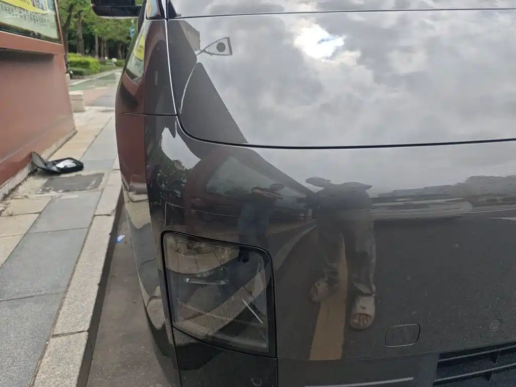 Li Auto Li MEGA — миниатюра 7