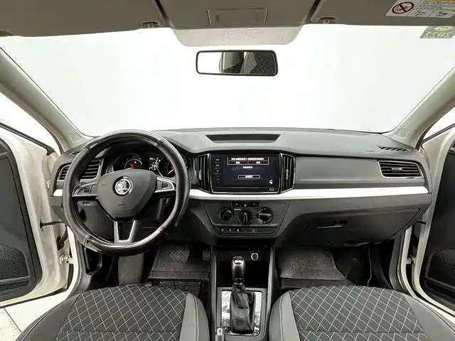 Skoda Kamiq — миниатюра 9