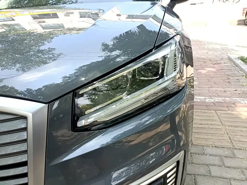 Audi Q2L e-tron — миниатюра 24