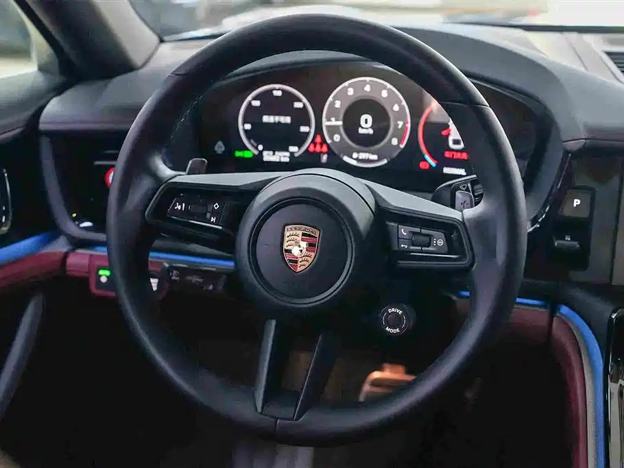 Porsche Panamera — миниатюра 10