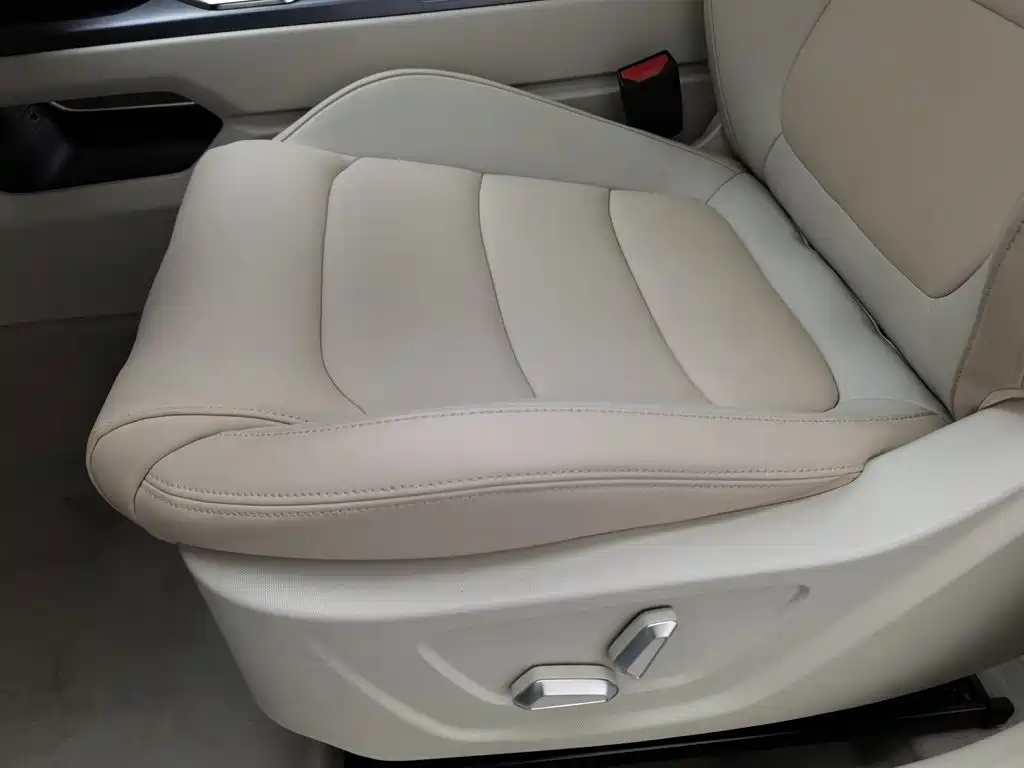 Geely Icon — миниатюра 20