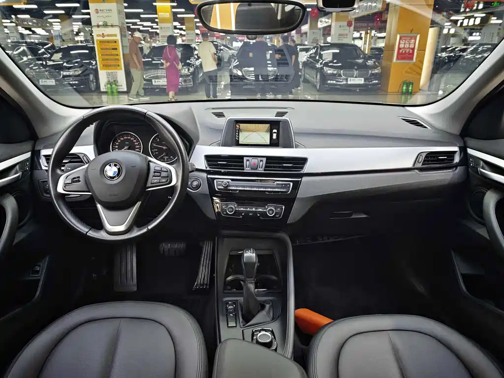 BMW X1 — миниатюра 9