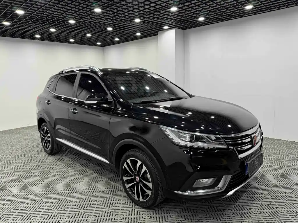 ROEWE RX3