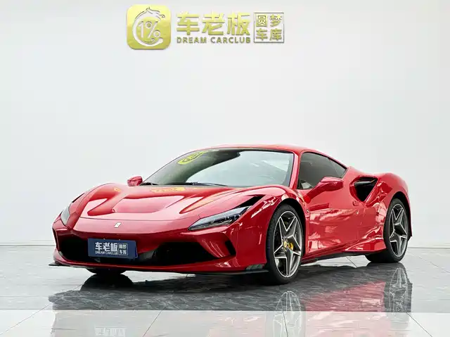 FERRARI F8