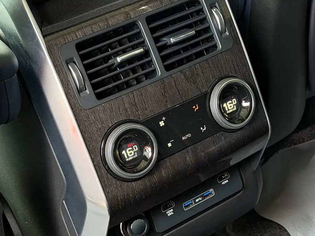 Land Rover Sport — миниатюра 11