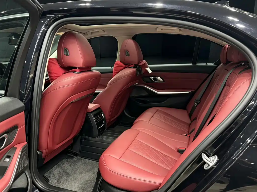 BMW 3 Series — миниатюра 6
