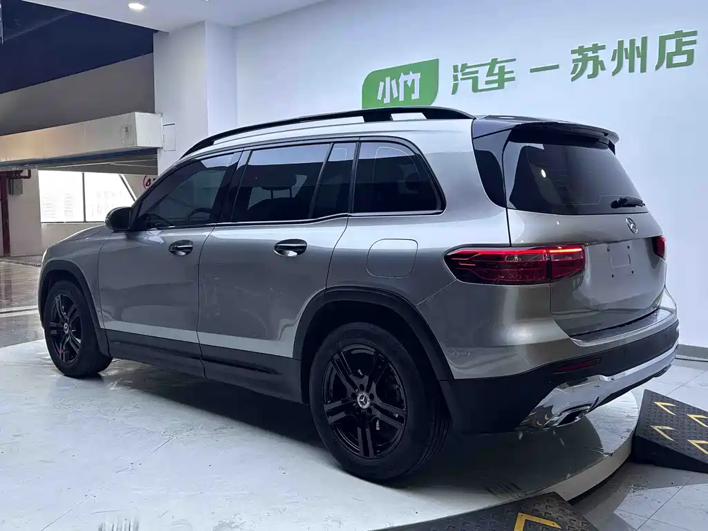 Mercedes-Benz GLB — миниатюра 6