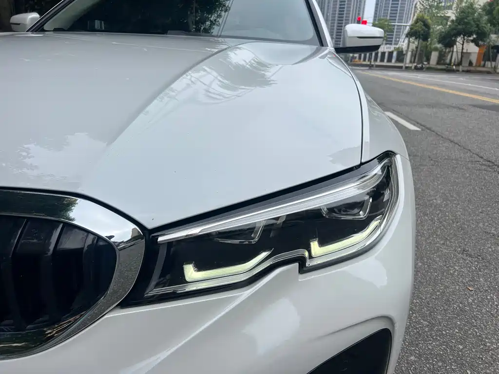 BMW 3 Series 3 2022 320Li M Sport
