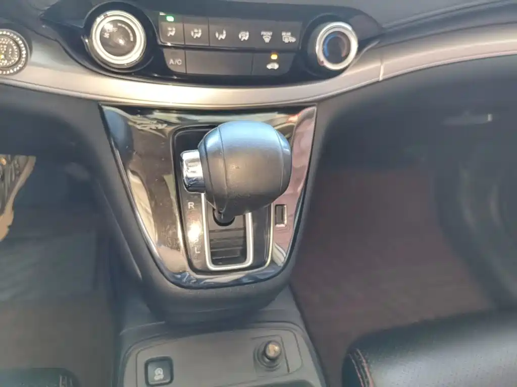 Honda CR-V — миниатюра 14