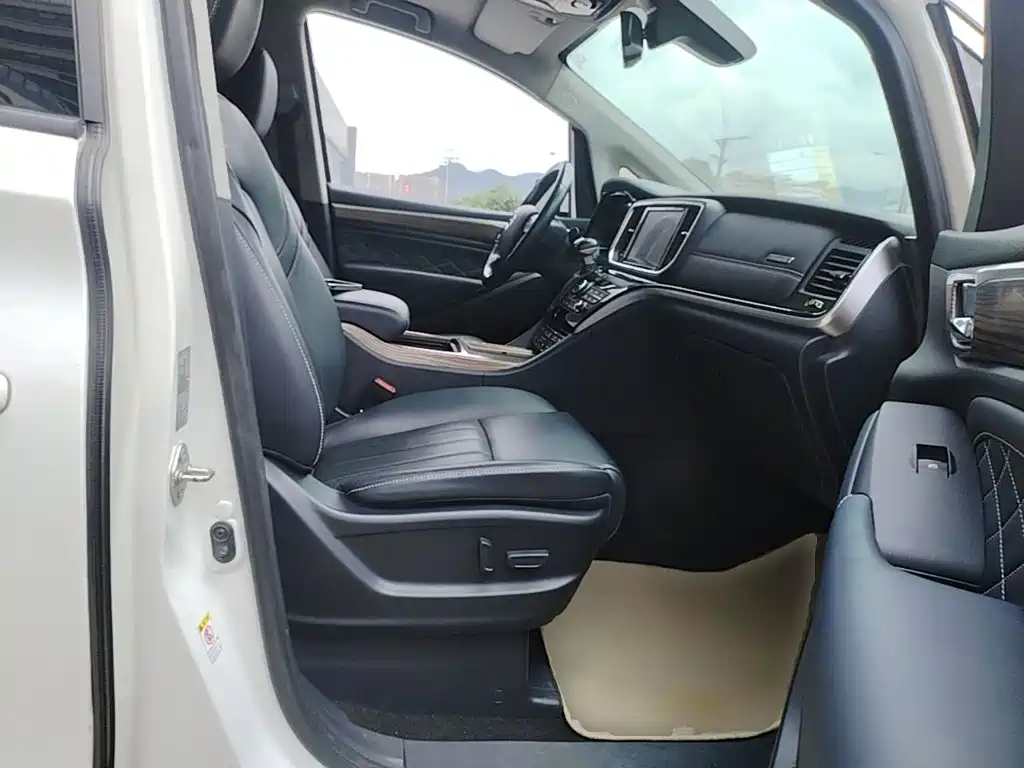 GAC Motor Trumpchi M8 — миниатюра 25