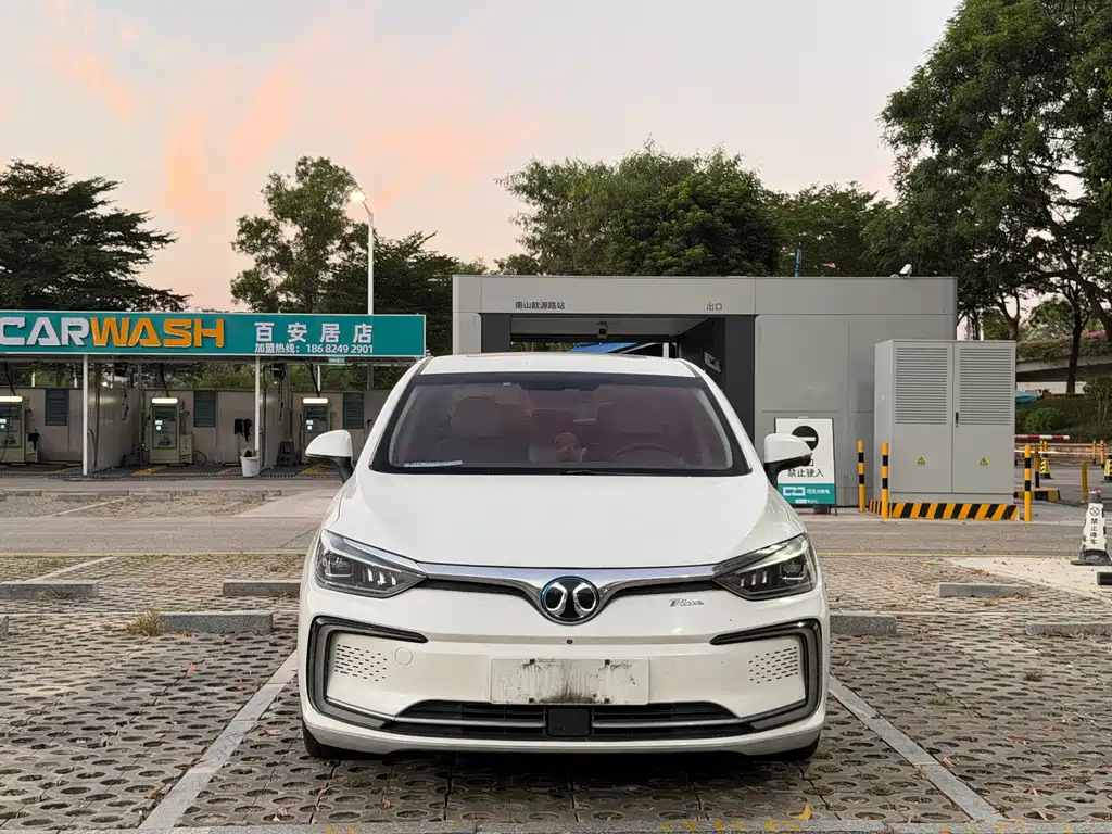 BAIC EU5 — миниатюра 2