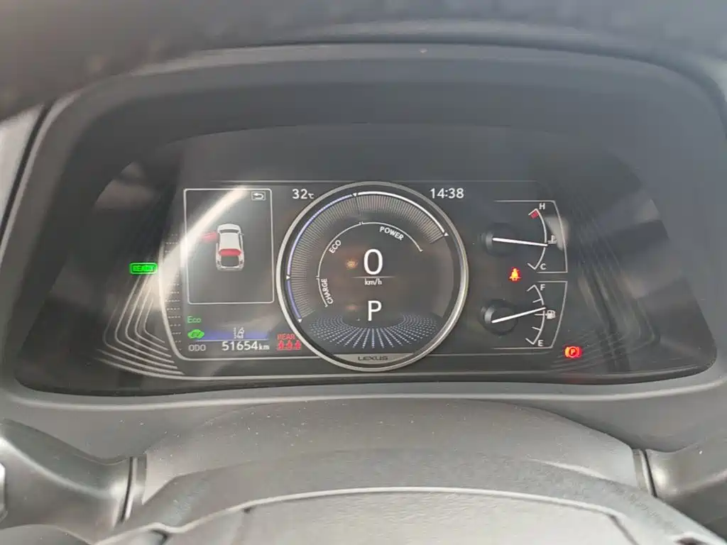 Lexus UX — миниатюра 16