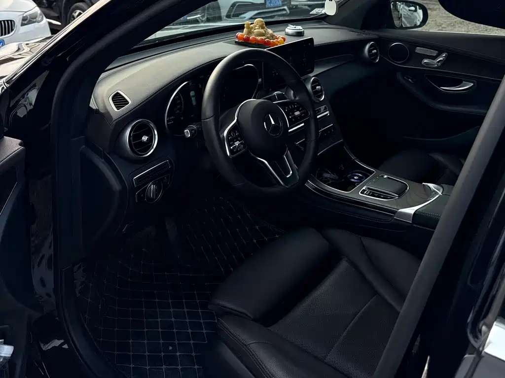 Mercedes-Benz GLC 2020 GLC 300 L 4MATIC