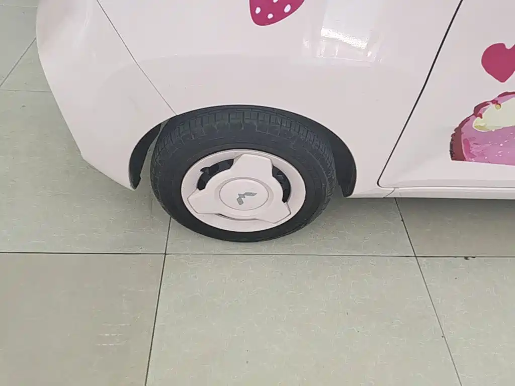 Wuling MINIEV — миниатюра 23