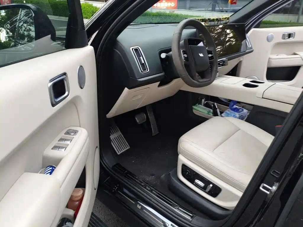 Li Auto Li L8 — миниатюра 14