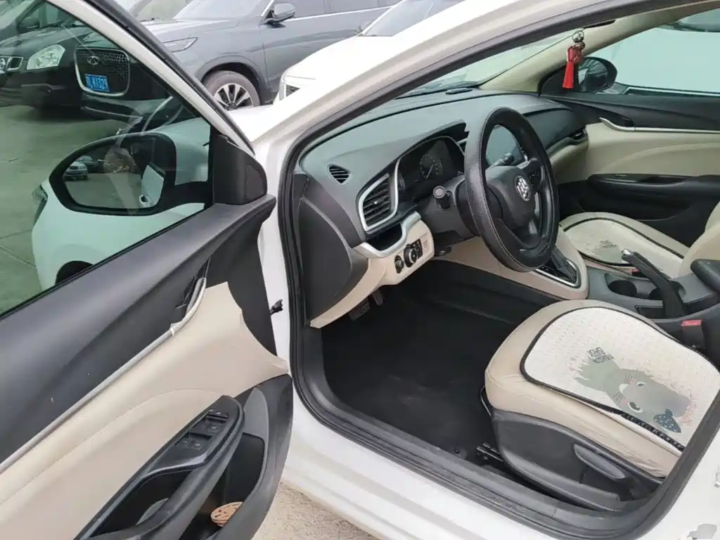 Buick Excelle — миниатюра 16