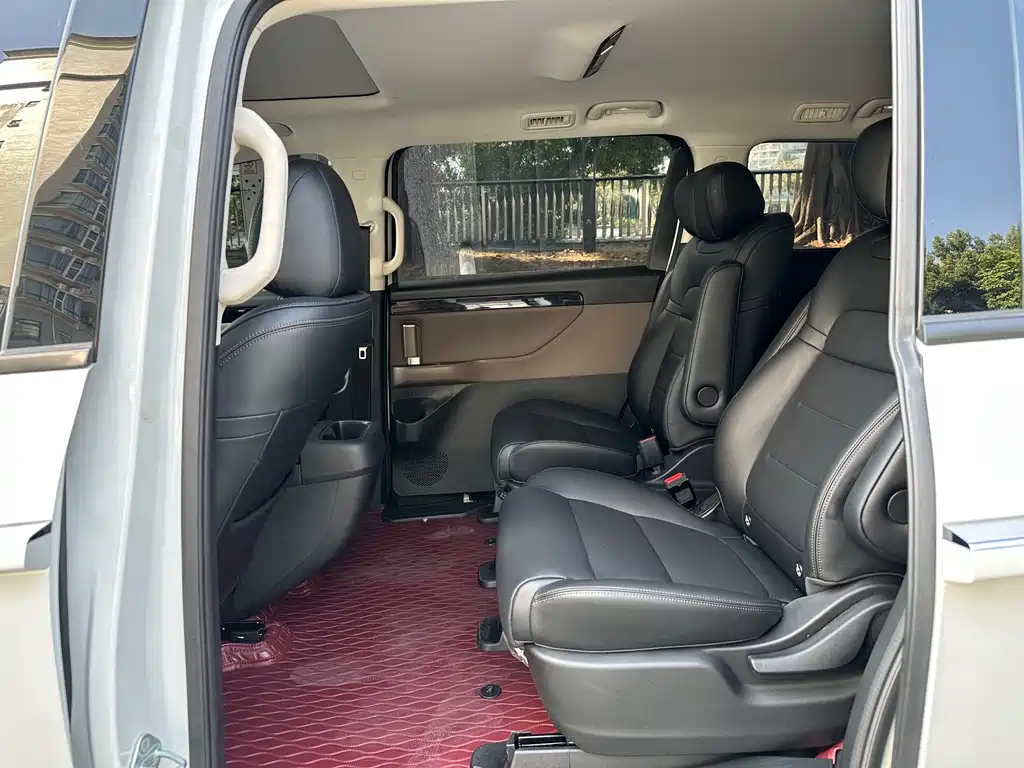 GAC TRUMPCHI E8 NEW ENERGY