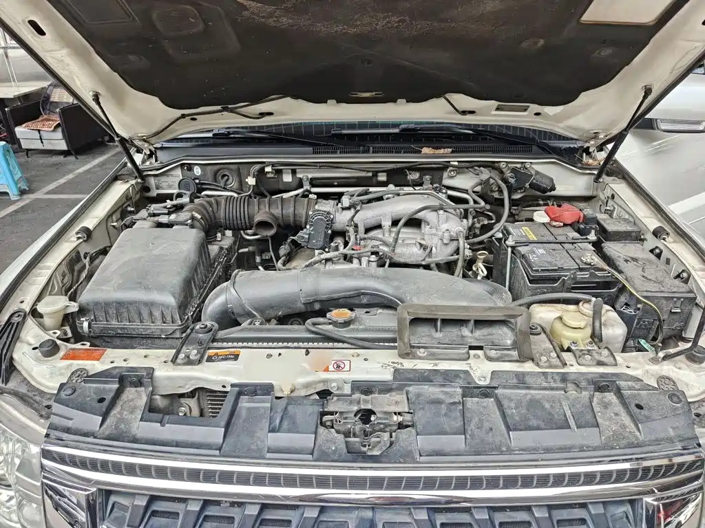 Mitsubishi Pajero (Import) — миниатюра 20