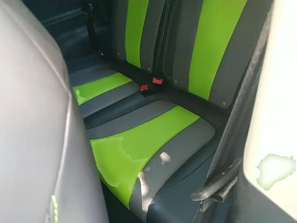Roewe Clever — миниатюра 17