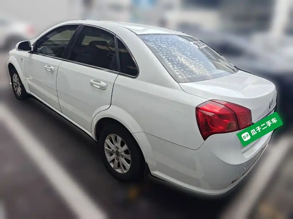 Buick Excelle — миниатюра 9