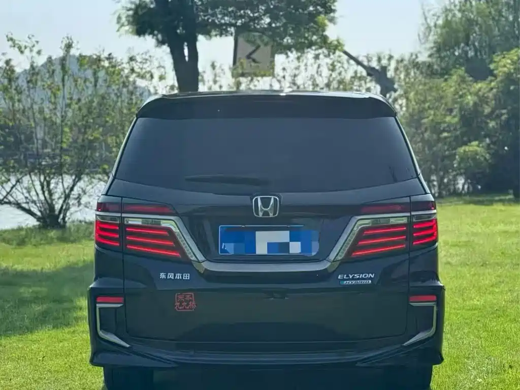 Honda Elysion — миниатюра 6