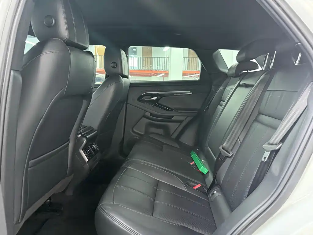 Land Rover Evoque — миниатюра 16