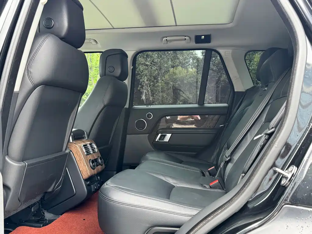 Land Rover Range Rover — миниатюра 11