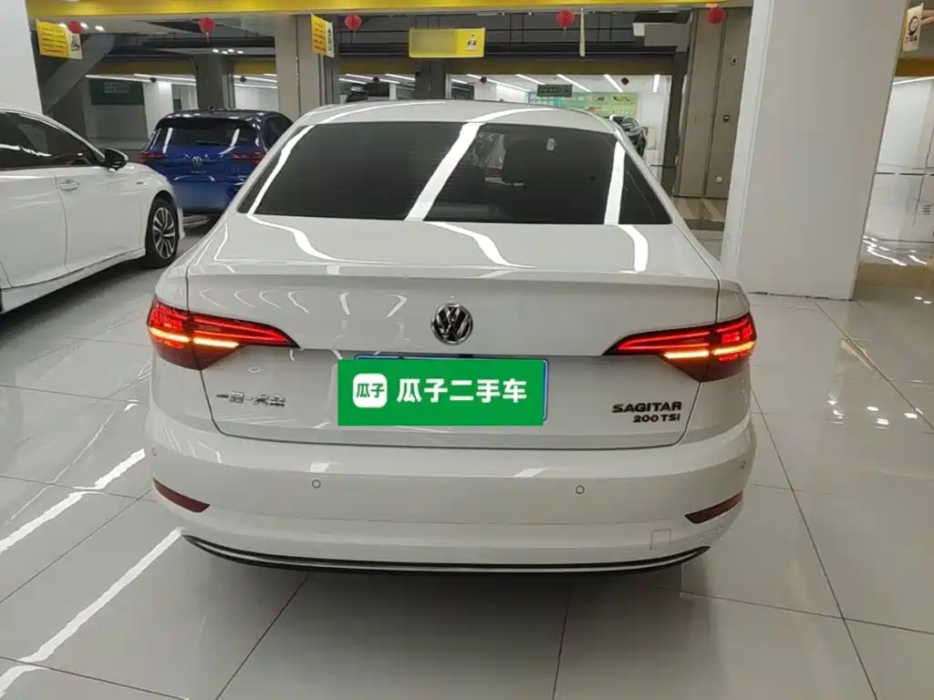 Volkswagen Sagitar — миниатюра 6
