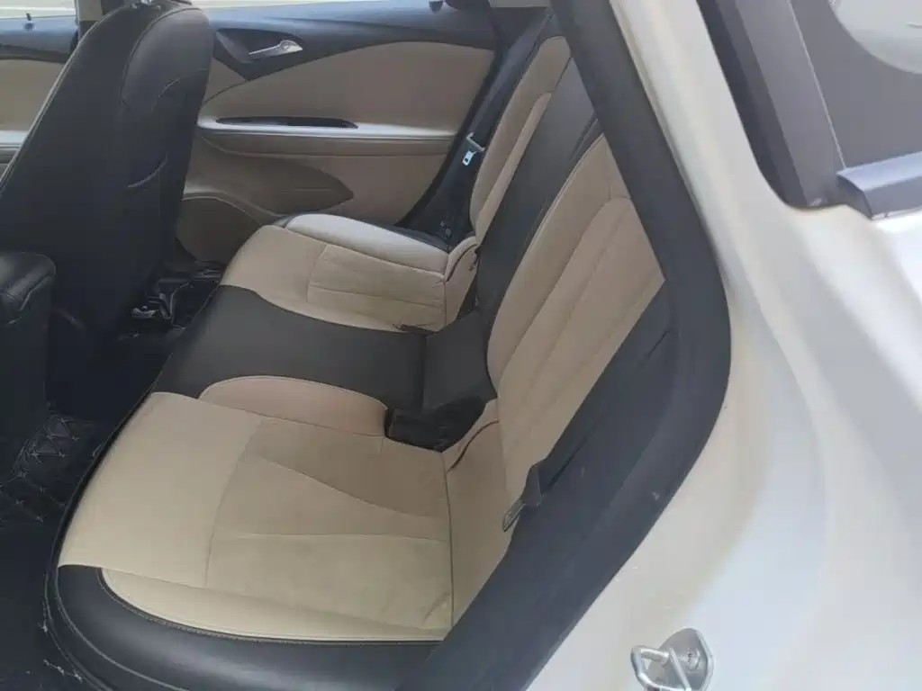 Buick Verano — миниатюра 17