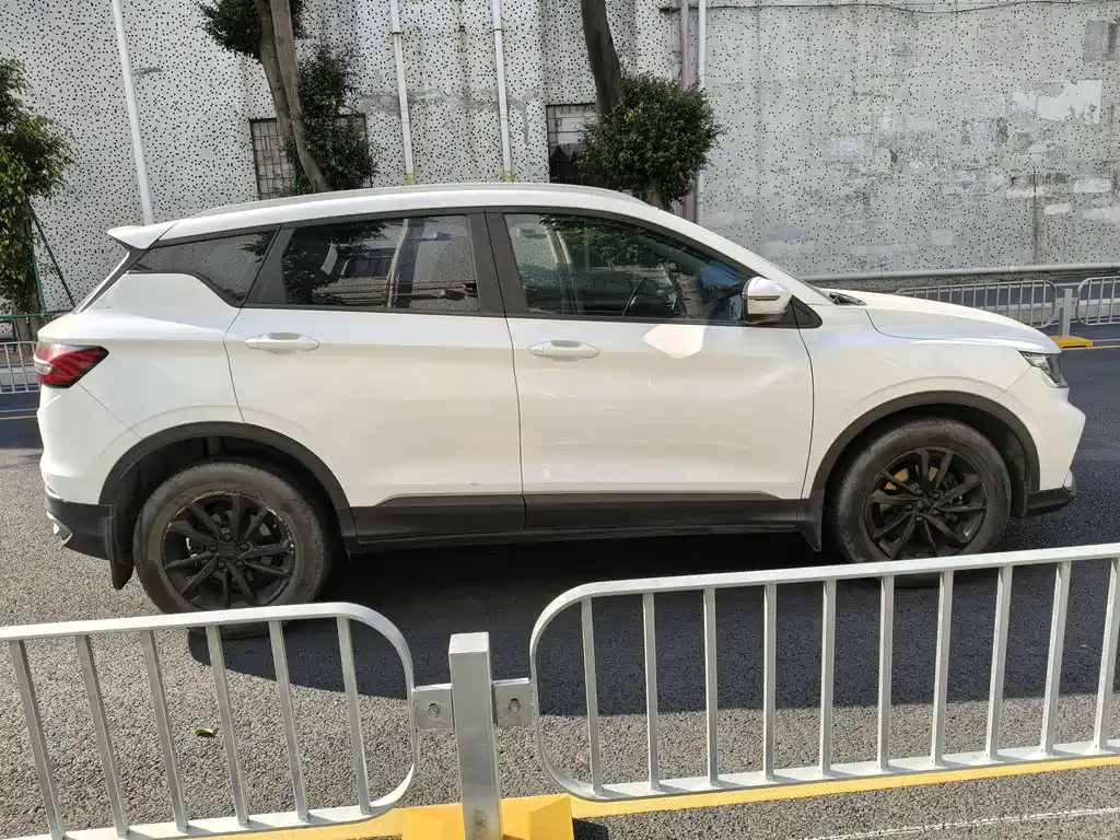 GEELY AUTOMOBILE BINYUE