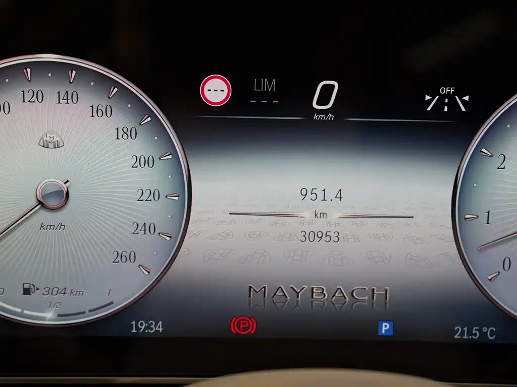 Mercedes-Benz S-Class — миниатюра 25