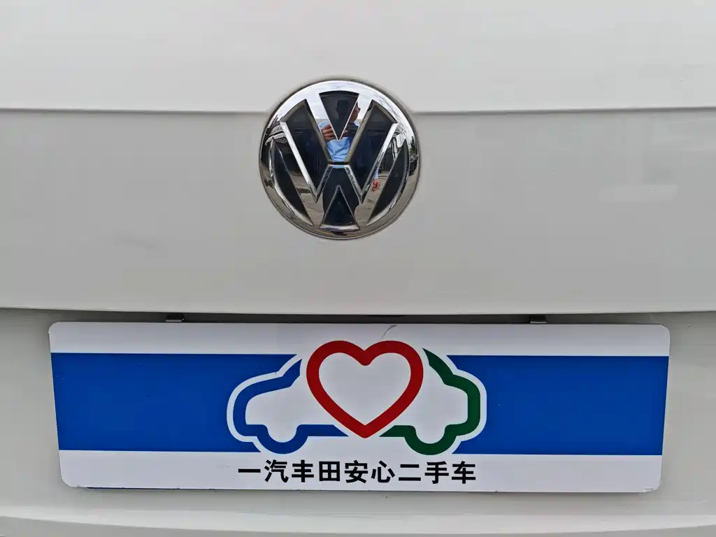 Volkswagen Tiguan L — миниатюра 9