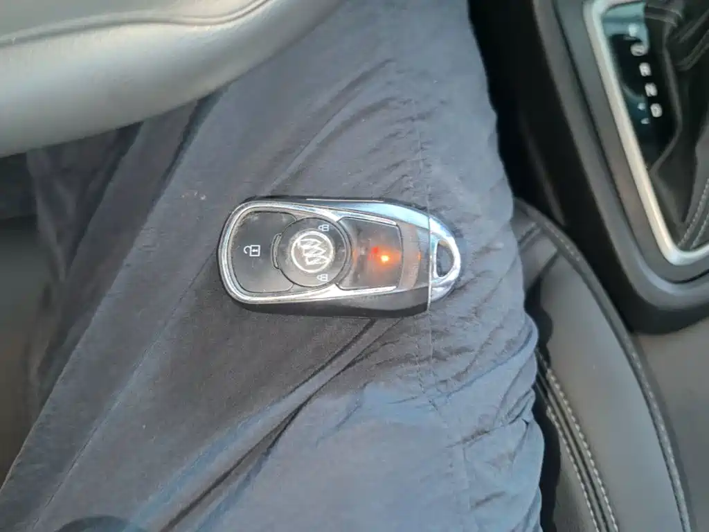 Buick Excelle — миниатюра 9