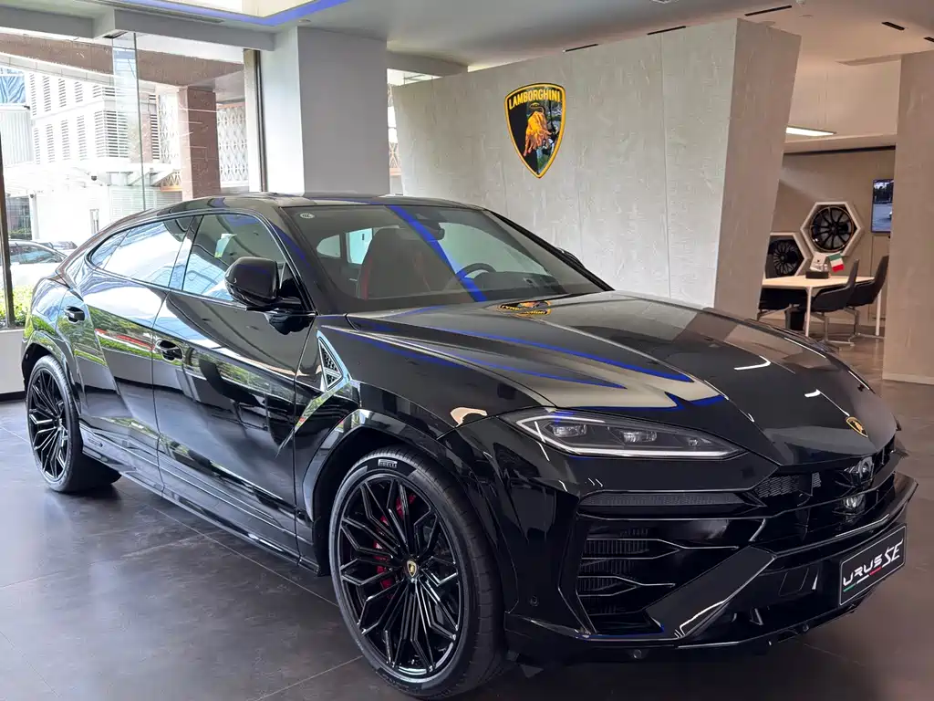 Lamborghini Urus SE