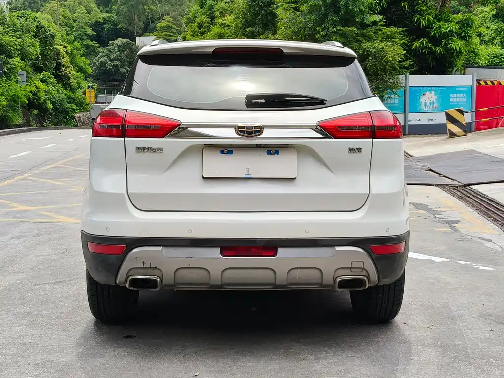 Geely Boyue — миниатюра 5