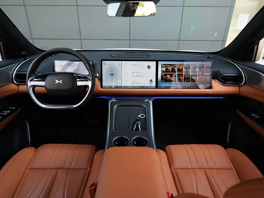 XPeng G9 — миниатюра 8
